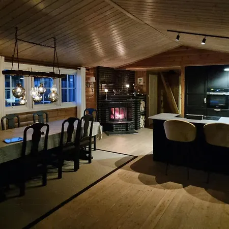 Дом отдыха Mountain With Stunning Views, Sauna & Eggedal