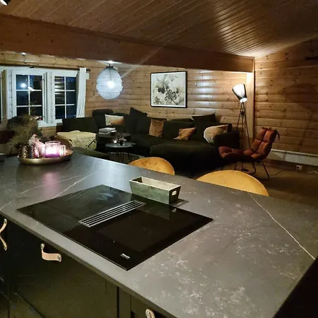 بيت للعطل Mountain With Stunning Views, Sauna & *